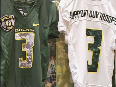 Sick Oregon jerseys  Oregon ducks football, Oregon ducks, Oregon football